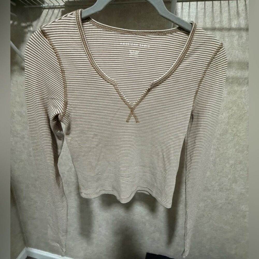 American Eagle-Striped Long Sleeve Top